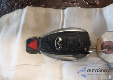 2017 Infiniti Qx30 Premium z USA, uszkodzony, nr VIN SJKCH5CR6HA032306